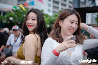 amBar Pool Party ที่ Four Points by Sheraton — photo 77