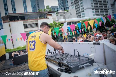 amBar Pool Party ที่ Four Points by Sheraton — photo 81