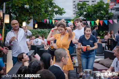 amBar Pool Party ที่ Four Points by Sheraton — photo 115