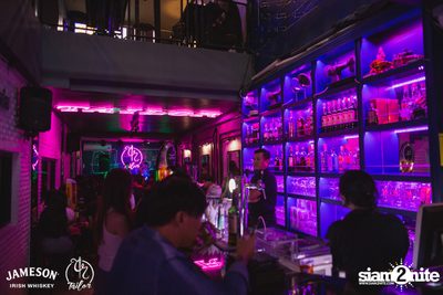Season Five ที่ เทเลอร์ อโศก — photo 10