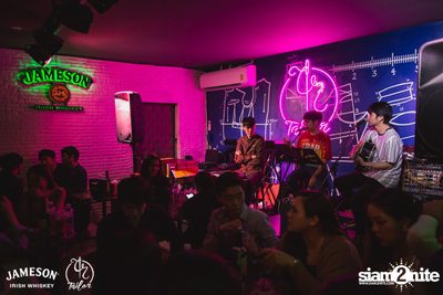 Season Five ที่ เทเลอร์ อโศก — photo 13