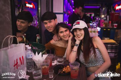 Season Five ที่ เทเลอร์ อโศก — photo 17