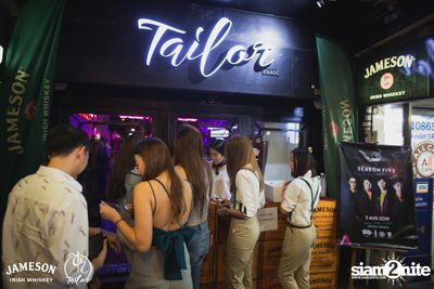 Season Five ที่ เทเลอร์ อโศก — photo 20