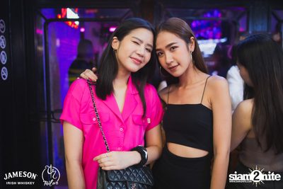 Season Five ที่ เทเลอร์ อโศก — photo 23