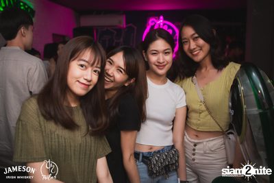 Season Five ที่ เทเลอร์ อโศก — photo 50