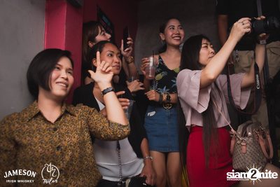 Season Five ที่ เทเลอร์ อโศก — photo 83