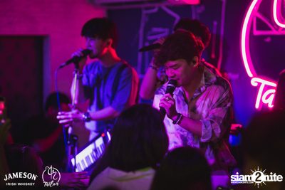 Season Five ที่ เทเลอร์ อโศก — photo 87