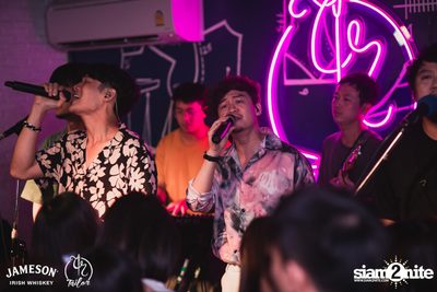 Season Five ที่ เทเลอร์ อโศก — photo 88