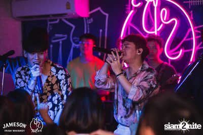 Season Five ที่ เทเลอร์ อโศก — photo 105