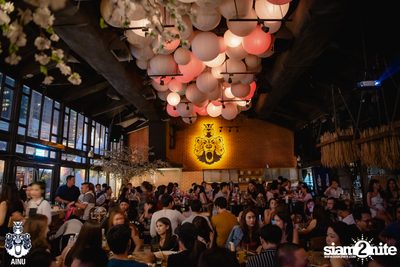 Saturday Night at Ainu Bar — photo 16