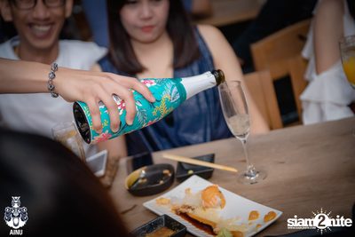 Saturday Night at Ainu Bar — photo 23