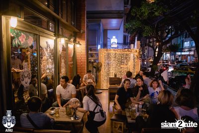 Saturday Night at Ainu Bar — photo 32