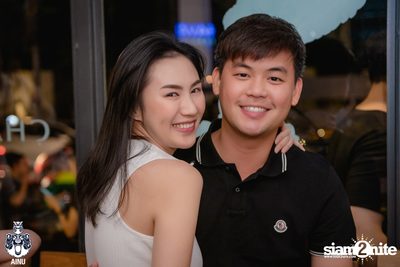 Saturday Night at Ainu Bar — photo 34