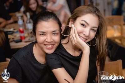 Saturday Night at Ainu Bar — photo 36