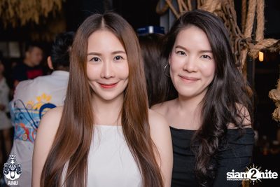 Saturday Night at Ainu Bar — photo 39