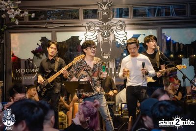 Saturday Night at Ainu Bar — photo 54