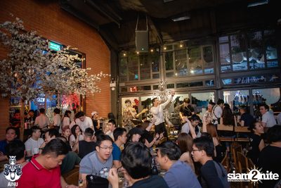 Saturday Night at Ainu Bar — photo 66