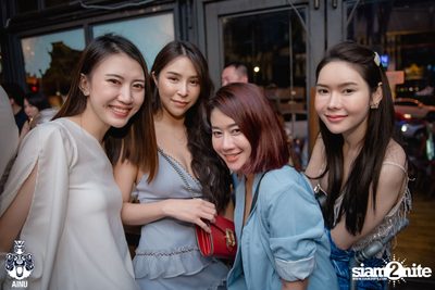 Saturday Night at Ainu Bar — photo 69