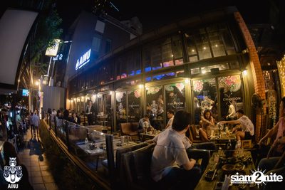 Saturday Night at Ainu Bar — photo 75