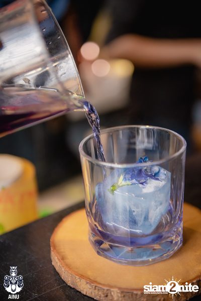 Saturday Night at Ainu Bar — photo 109