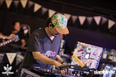 Jameson Barberian Connect by Barber Brain III ที่ เดอะสตรีท รัชดาภิเษก — photo 194