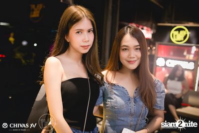 Win Sqweez Animal x Yokee Playboy ที่ เพลย์ลิสต์ เอกมัย — photo 20