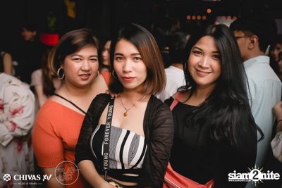 Win Sqweez Animal x Yokee Playboy ที่ เพลย์ลิสต์ เอกมัย — photo 71
