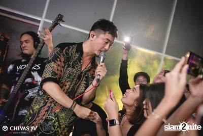 Win Sqweez Animal x Yokee Playboy ที่ เพลย์ลิสต์ เอกมัย — photo 104