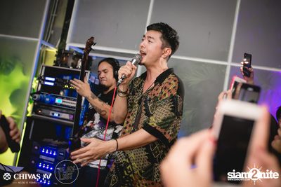 Win Sqweez Animal x Yokee Playboy ที่ เพลย์ลิสต์ เอกมัย — photo 108
