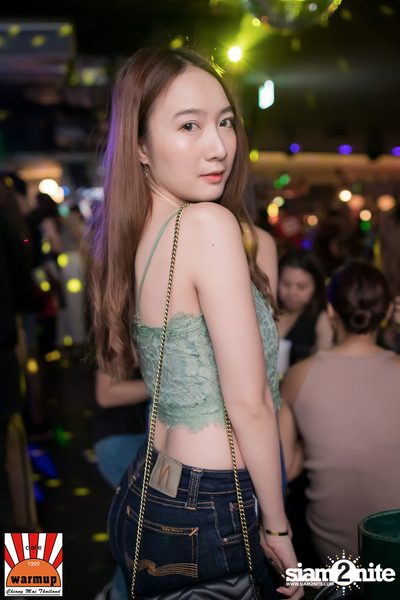 ตู่ ภพธร ที่ วอร์ม อัพ คาเฟ่ เชียงใหม่ — photo 11