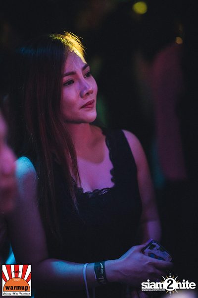 ตู่ ภพธร ที่ วอร์ม อัพ คาเฟ่ เชียงใหม่ — photo 90