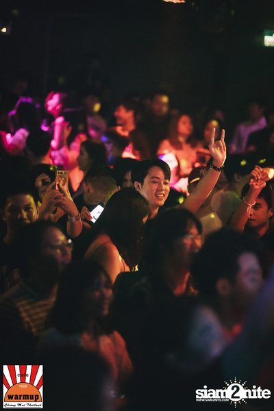 ตู่ ภพธร ที่ วอร์ม อัพ คาเฟ่ เชียงใหม่ — photo 98