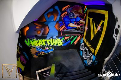 Friday Night at V Nightclub — photo 6