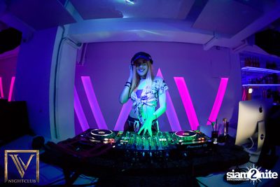 Friday Night at V Nightclub — photo 7