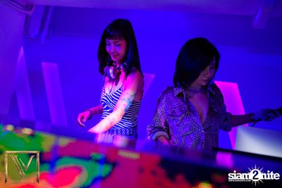 Friday Night at V Nightclub — photo 69