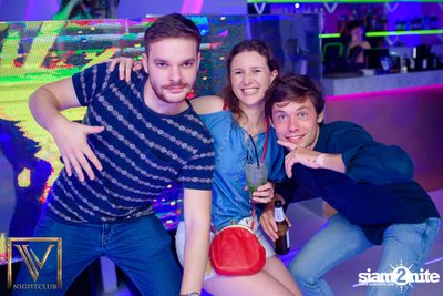 Friday Night at V Nightclub — photo 92