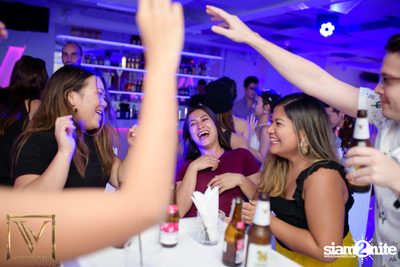 Friday Night at V Nightclub — photo 94