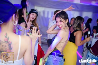 Friday Night at V Nightclub — photo 99