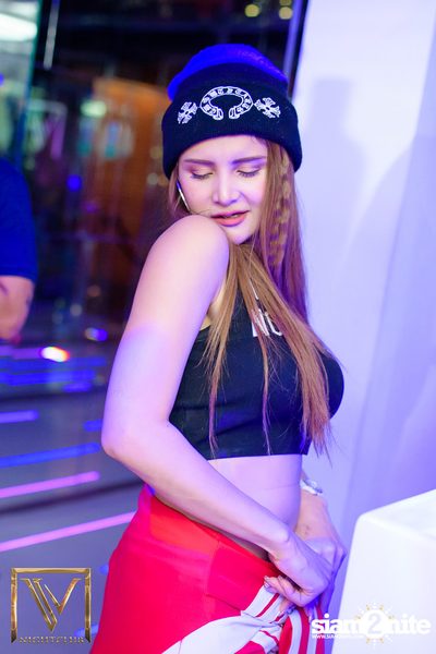 Friday Night at V Nightclub — photo 107