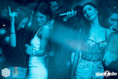 Friday Night at BARBARBAR — photo 53