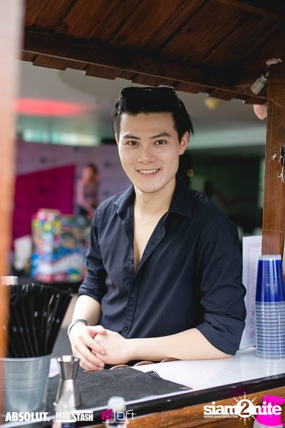 Splash Pool Party at SPLASH at Aloft — photo 14