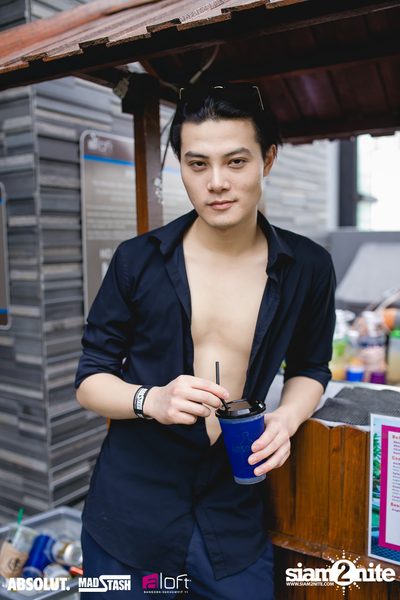 Splash Pool Party at SPLASH at Aloft — photo 15