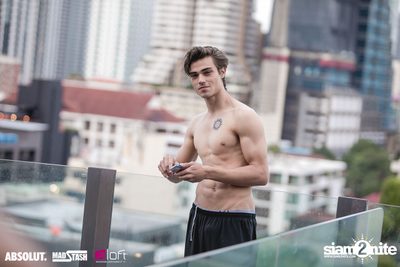 Splash Pool Party at SPLASH at Aloft — photo 71