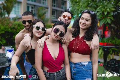 Splash Pool Party at SPLASH at Aloft — photo 81