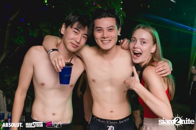 Splash Pool Party at SPLASH at Aloft — photo 96