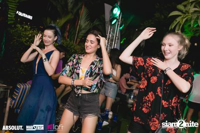 Splash Pool Party at SPLASH at Aloft — photo 97