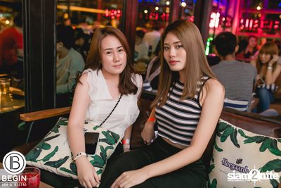Klear ที่ บีกิน บาร์ — photo 19