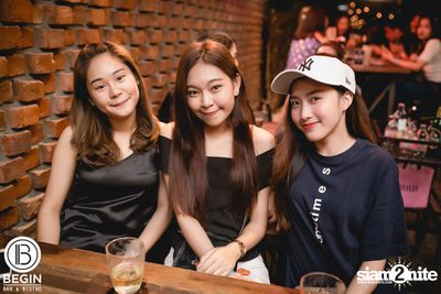 Klear ที่ บีกิน บาร์ — photo 30