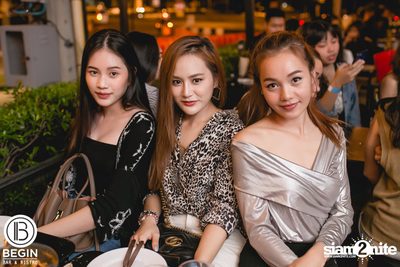 Klear ที่ บีกิน บาร์ — photo 37