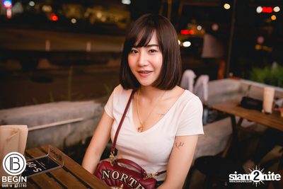 Klear ที่ บีกิน บาร์ — photo 51